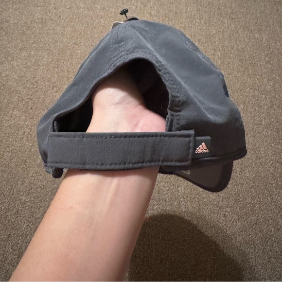 Adidas Cap - Picture 2 of 4